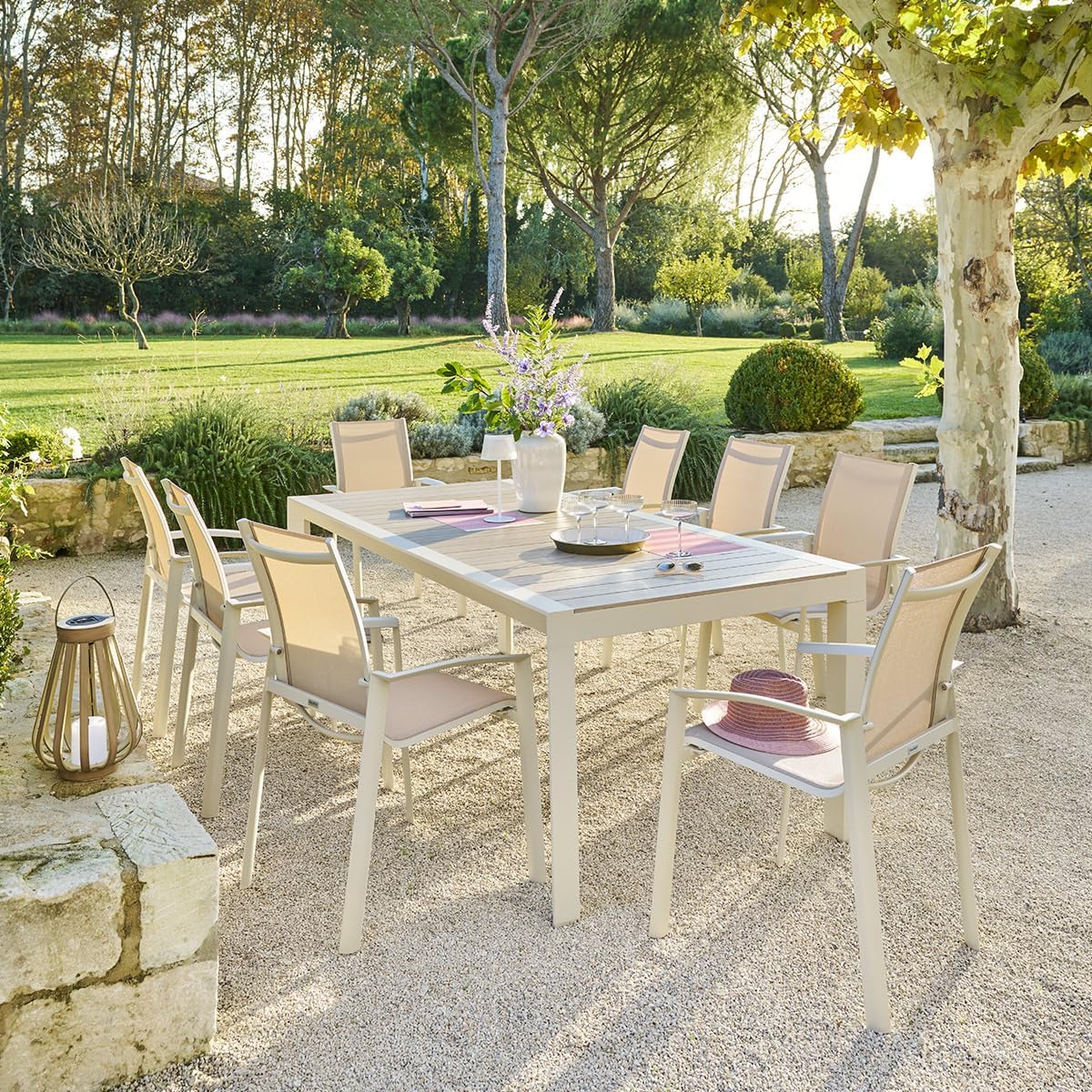 jardinite - Table de jardin Évasion 8 places - aluminium, effet bois, lin et argile