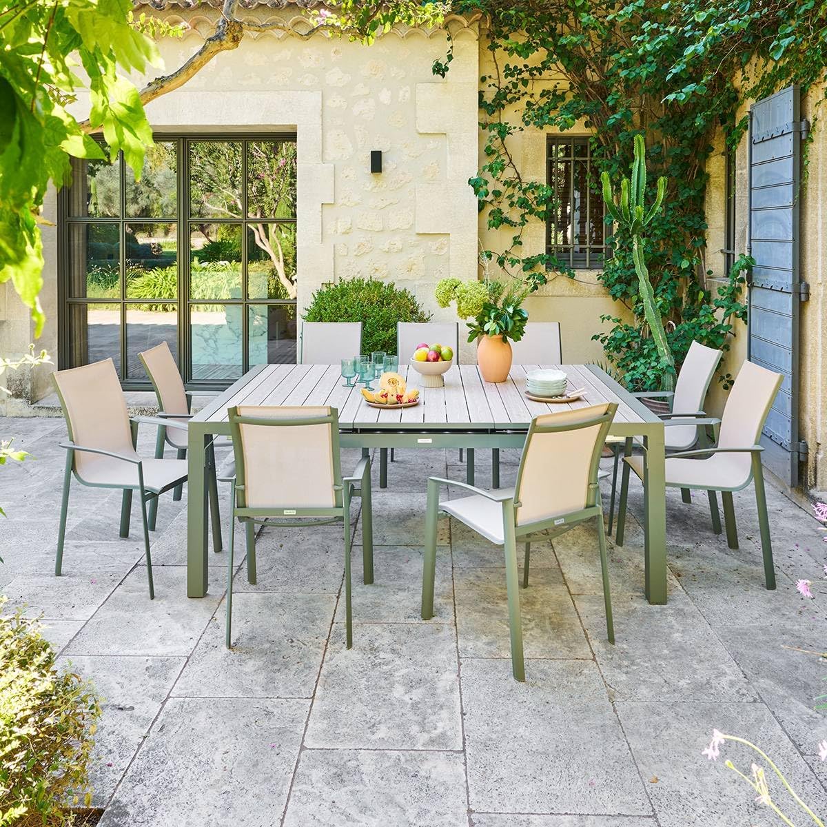 jardinite - Evasion - table extensible 10 places - alu et effet bois