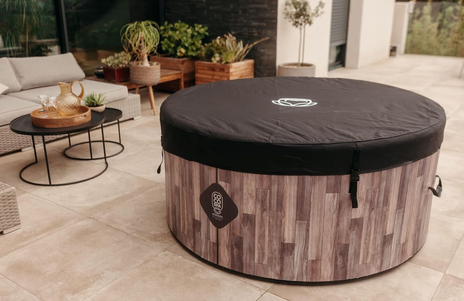jardinite Nordik Spa Gonflable - 150 cm de diamètre - 800 litres - Moteur 2240 W - 2 à 4 Personnes - Massage 140 Jets