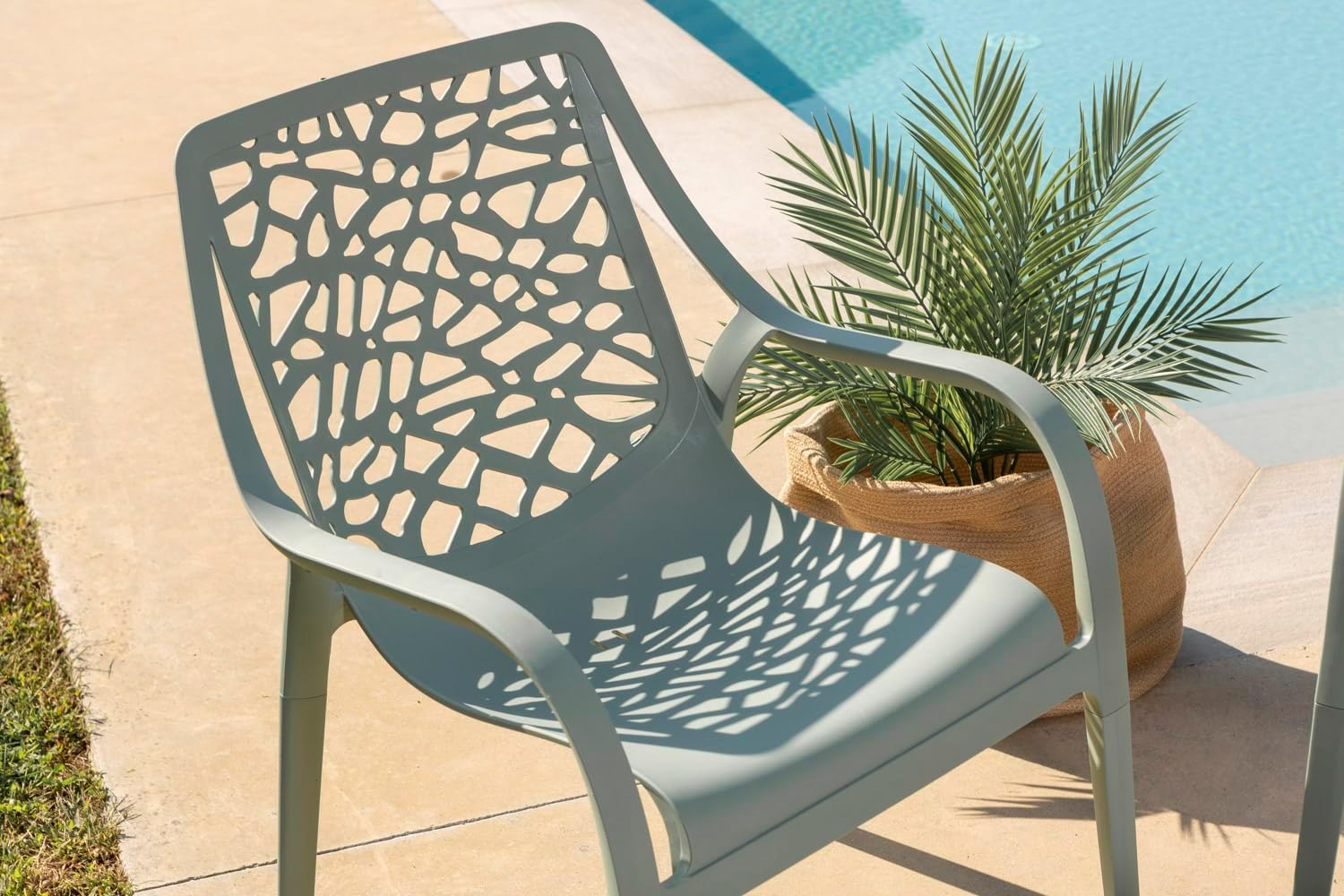 Salon de jardin - Maratea - 4 places, empilable, imperméable, vert sauge