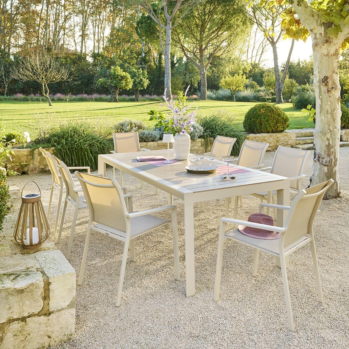 jardinite - Table de jardin Évasion 8 places - aluminium, effet bois, lin et argile