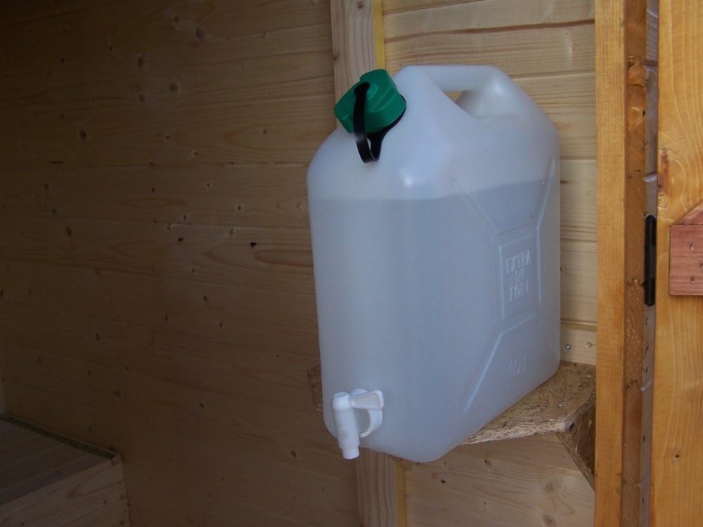 Abri WC bois - panneau 16mm, lave-mains, 1.81m2