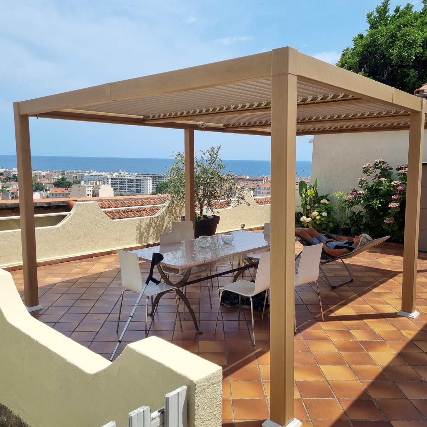 jardinite - Pergola Bioclimatique bois effet alu - 3,5x6,35m - lames orientables, imperméable, extérieur