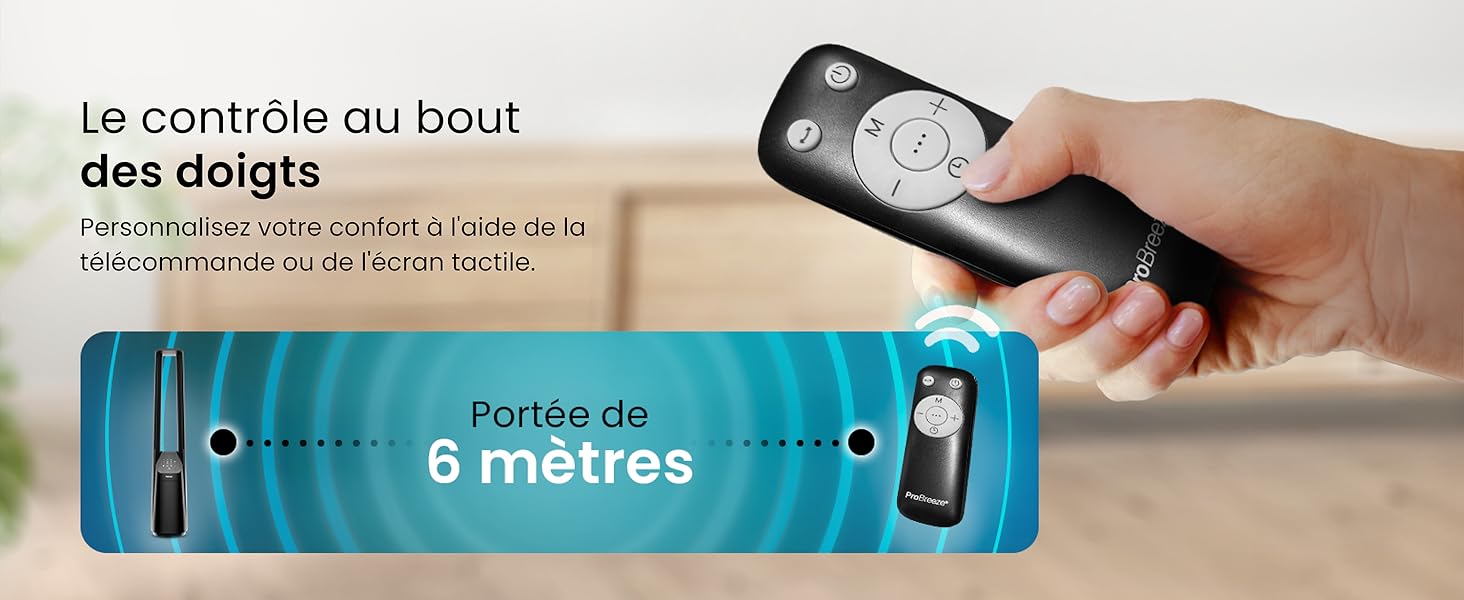 Télécommande noire tenue en main, avec un graphique bleu indiquant une portée de 6 mètres. Le texte français indique le contrôle du bout des doigts et les fonctions de confort pour une utilisation à distance ou à écran tactile