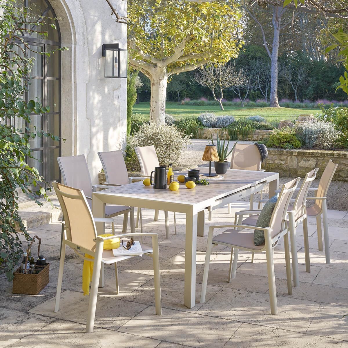 jardinite - Evasion - 8 places extensible - aluminium effet bois