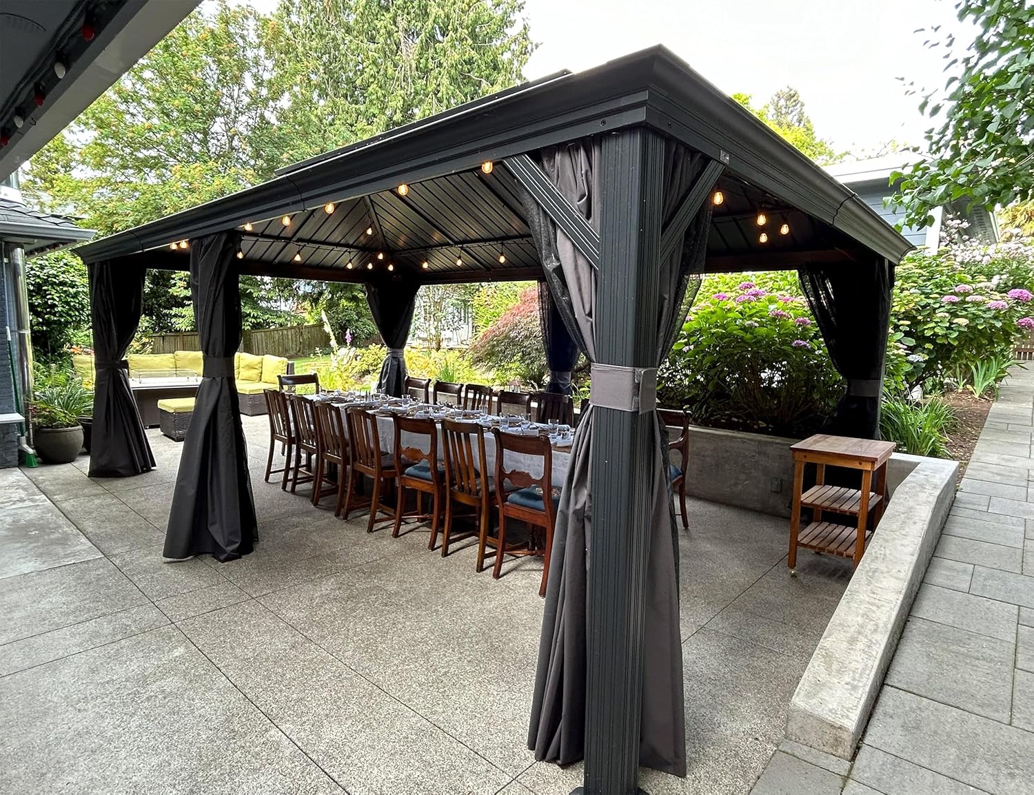 jardinite - Pergola Série 6x4,25m - alu, leds, rideaux, gouttière