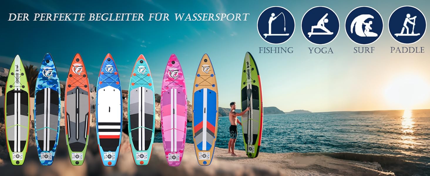 Le texte se lit comme suit : « DER PERFEKTE BEGLEITER FÜR WASSERSPORT ». Rangée de planches de surf colorées alignées sur la plage au coucher du soleil avec des icônes d'activité au-dessus.