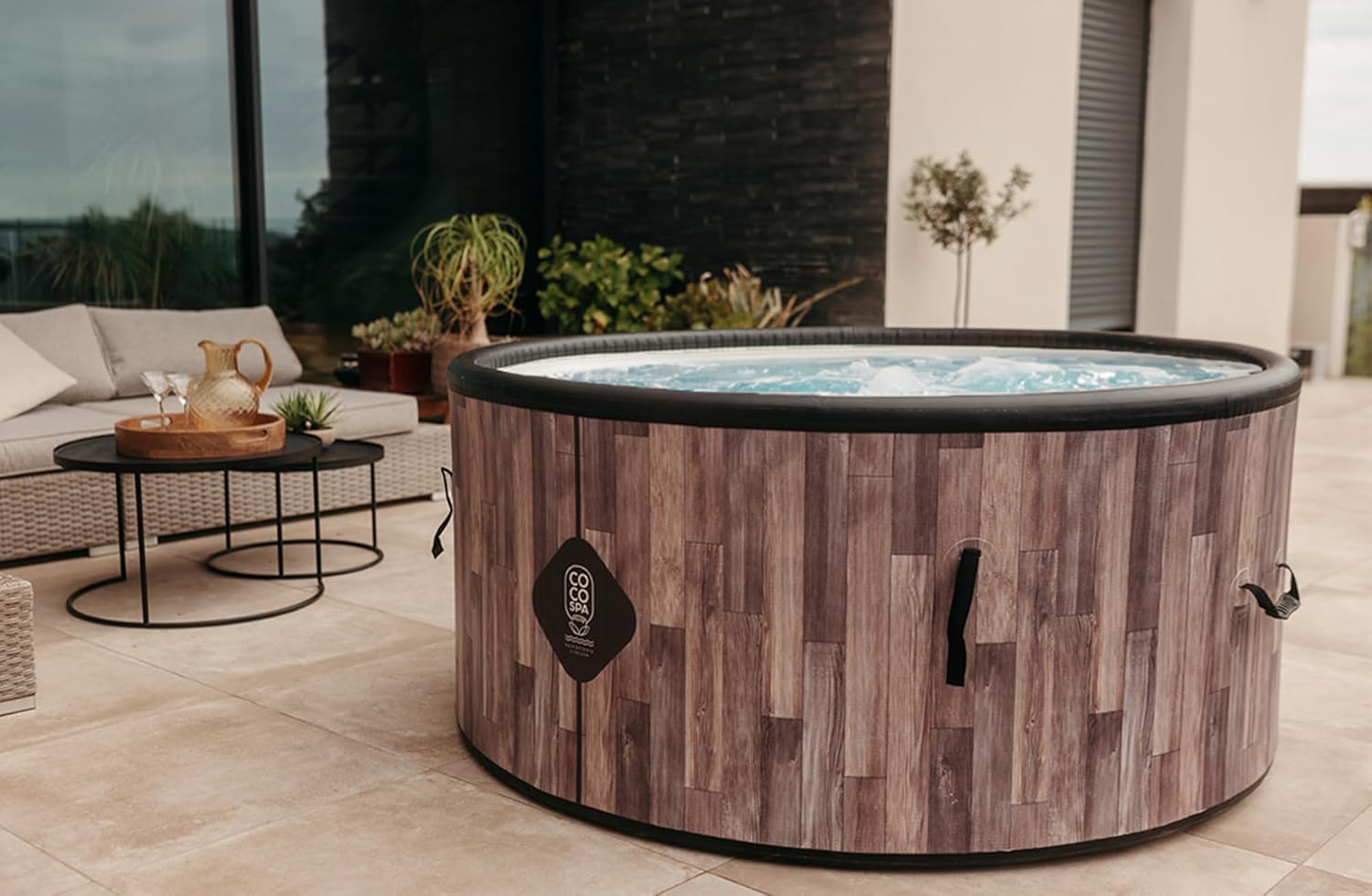 jardinite Nordik Spa Gonflable - 150 cm de diamètre - 800 litres - Moteur 2240 W - 2 à 4 Personnes - Massage 140 Jets