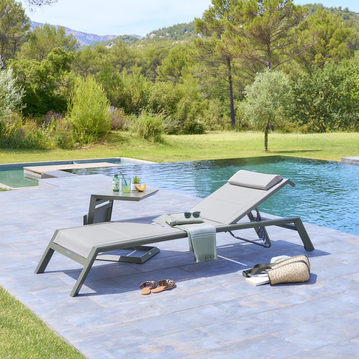 jardinite - Table d'appoint Allure - 55x45x55 cm - Vert Laurier