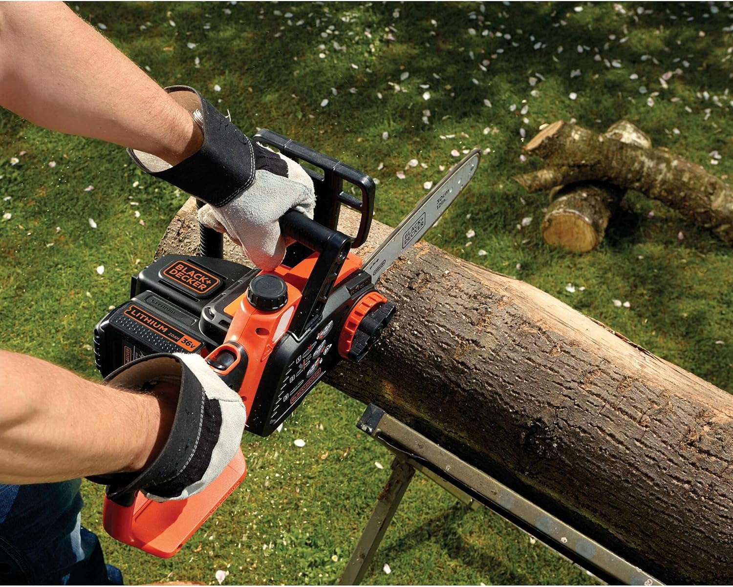 jardinite - Tronçonneuse 36V 30cm, batterie 2Ah, lubrification auto, tendeur sans outil - GKC3630L20-QW
